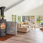 Casa vacanze Lovely In With Wifi *
