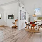 Lovely In With Wifi Casa vacanze *