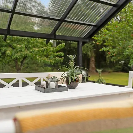 Prázdninový dům Lovely In With Wifi