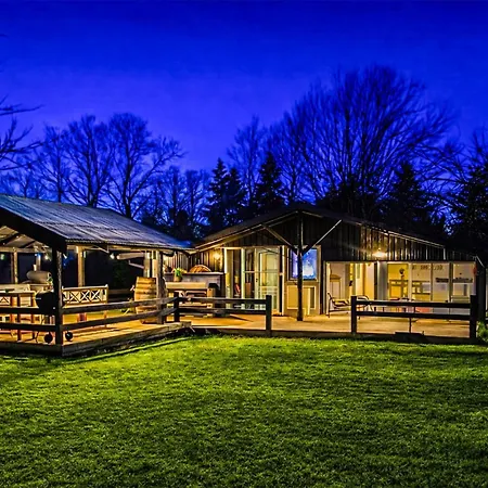 Lovely In With Wifi Holiday home *