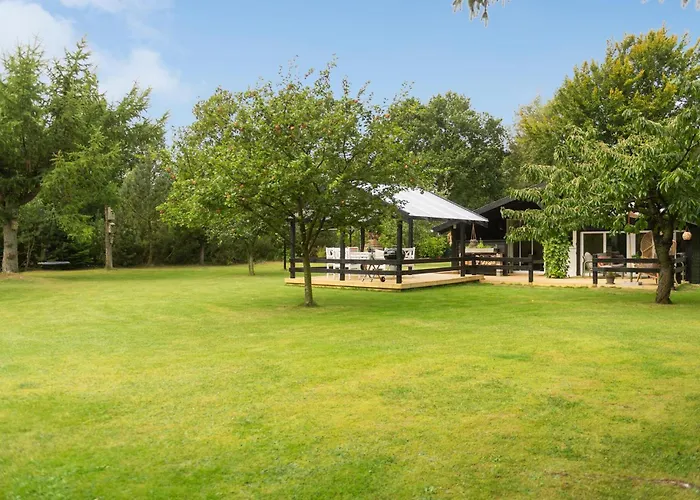 Holiday home Lovely In With Wifi *